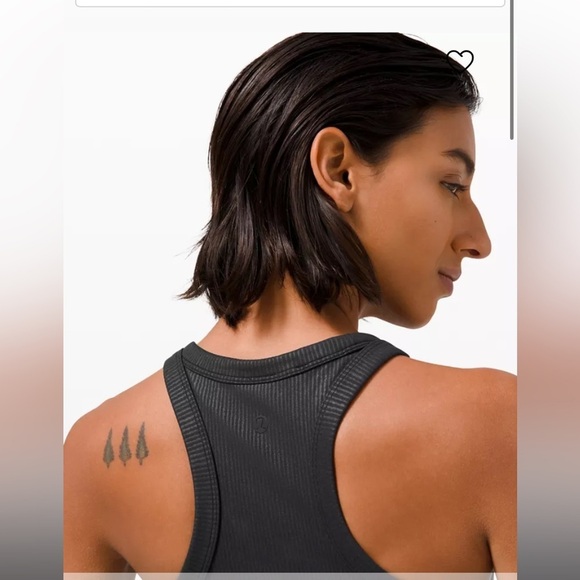Lululemon blissful bend tank size 2 black - Picture 6 of 12
